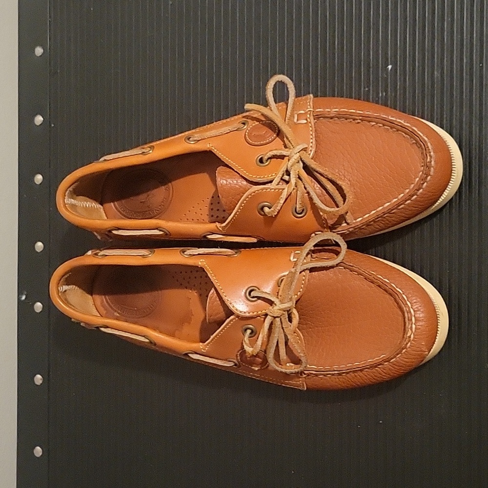 D&B leather boatshoe loafer size 8